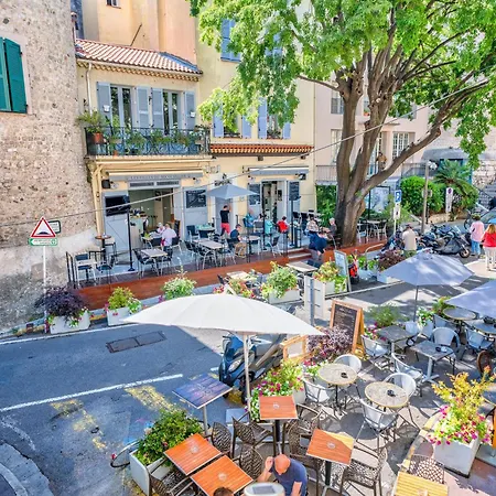 2 Bedrooms Antibes Center, Balcony - Happy Rentals شقة *