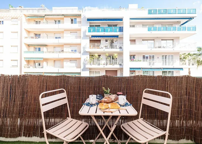 شقة 2 Bedrooms Antibes Center, Balcony - Happy Rentals أنتيب